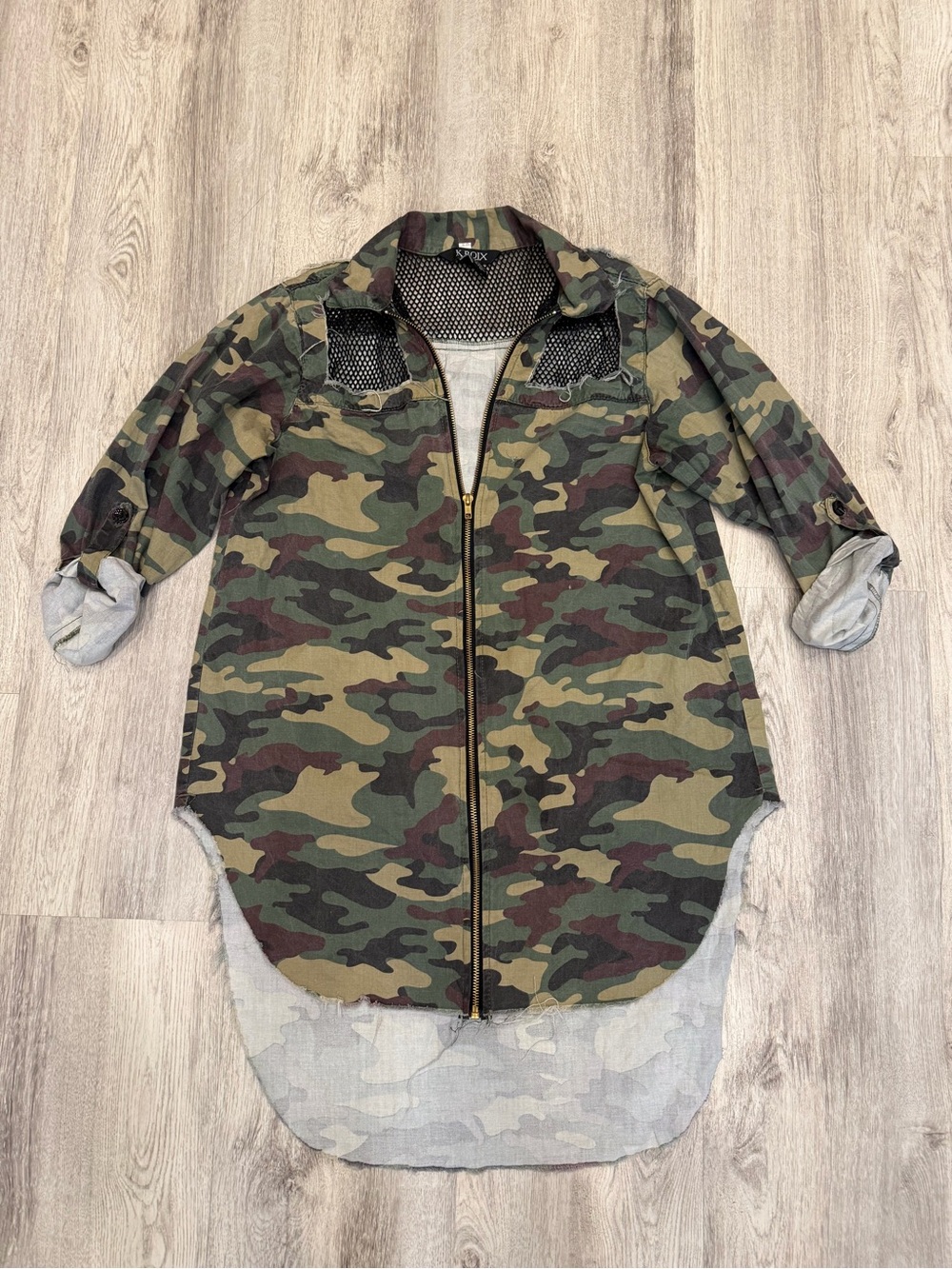 Kroix Women’s Medium Camo Longline Zip Front Military Utility Jacket